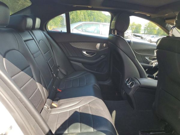 2016 MERCEDES-BENZ C C300