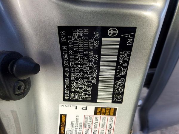 2019 TOYOTA COROLLA HA SE/XSE