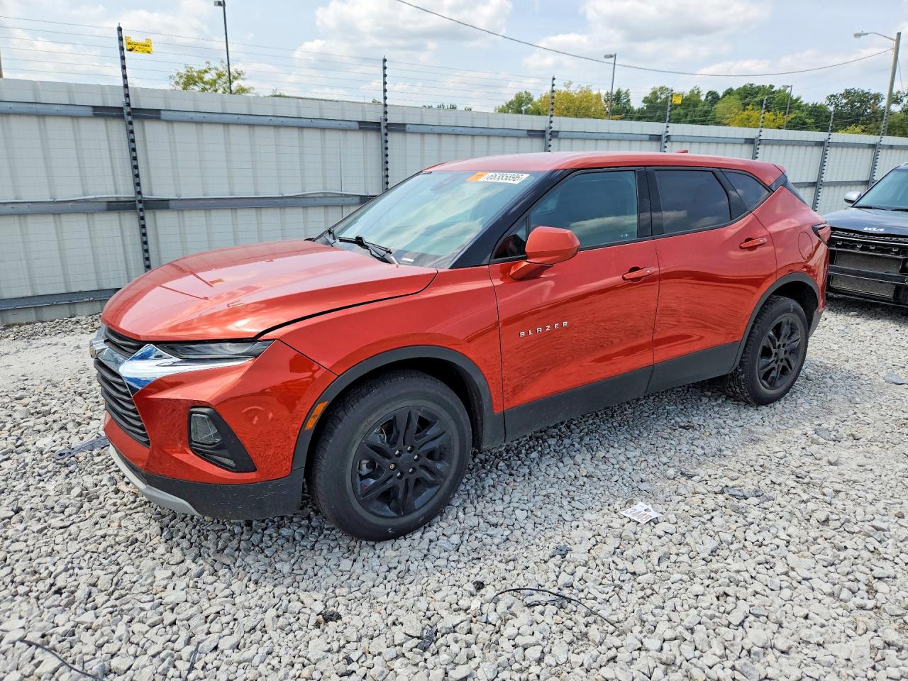 2022 CHEVROLET BLAZER 2LT — Front 3/4