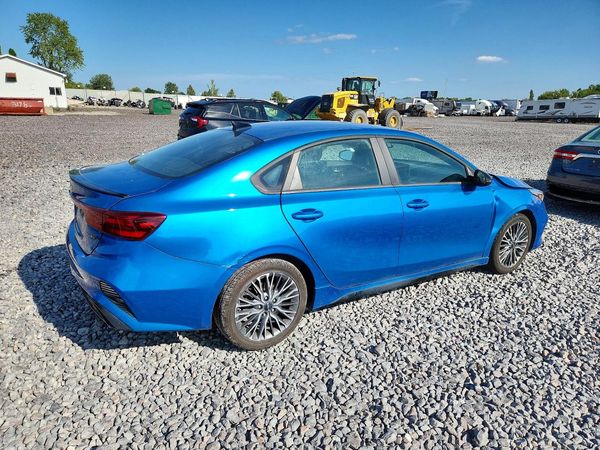 2022 KIA FORTE