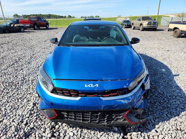 2022 KIA FORTE