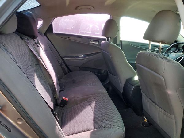 2012 HYUNDAI SONATA Middle-low level