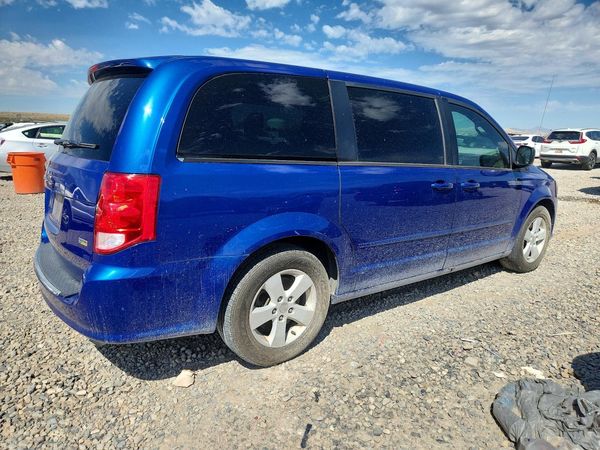 2013 DODGE GRAND CARAVAN SE