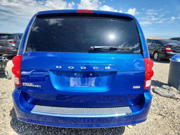 2013 DODGE GRAND CARAVAN SE