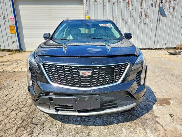 2022 CADILLAC XT4