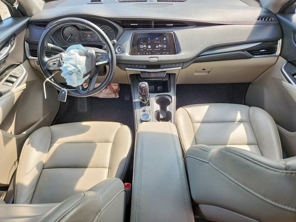 2022 CADILLAC XT4