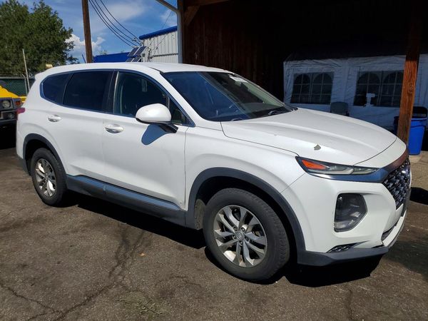 2019 HYUNDAI SANTA FE SE