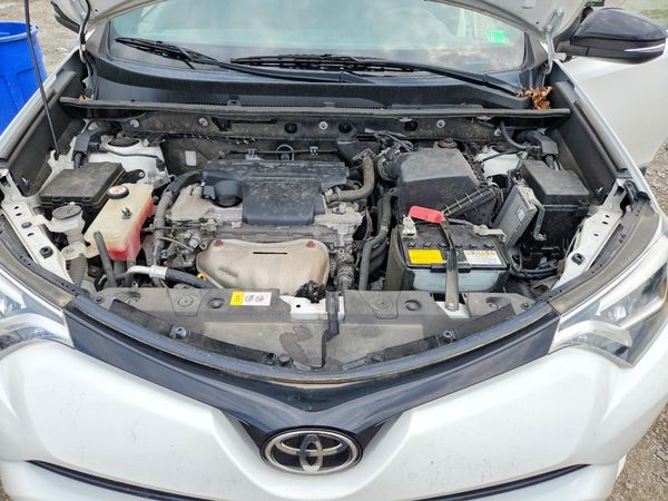 2017 TOYOTA RAV4 SE