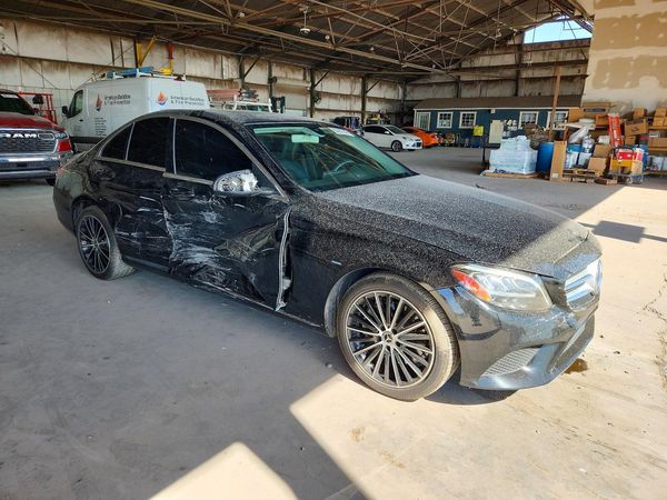 2019 MERCEDES-BENZ C C300