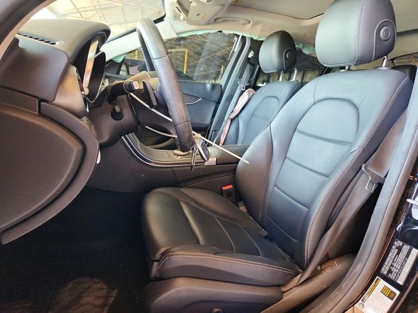 2019 MERCEDES-BENZ C C300