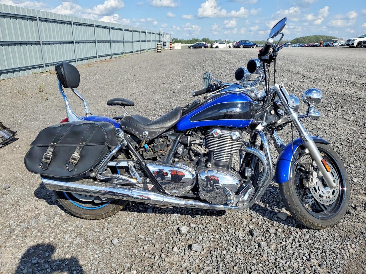 Triumph Motorcycle THUNDERBIRD