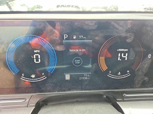 2024 HYUNDAI KONA