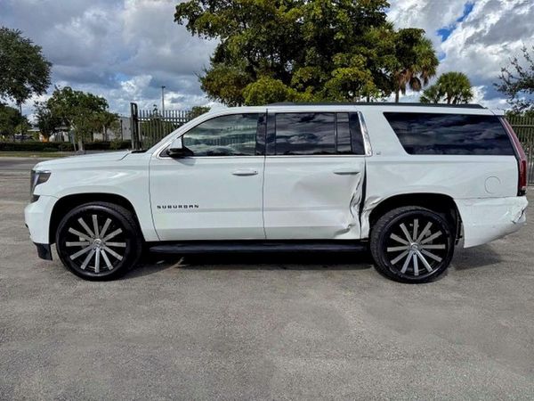 2015 CHEVROLET SUBURBAN LT