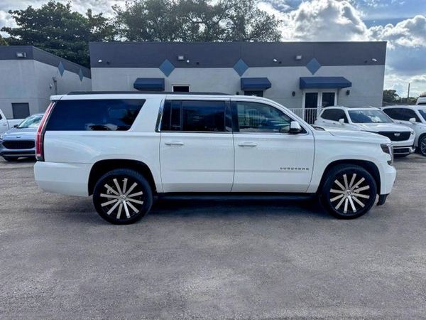 2015 CHEVROLET SUBURBAN LT
