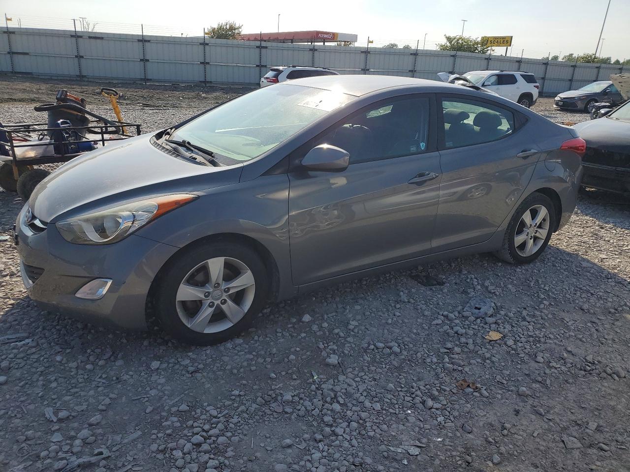 2013 HYUNDAI ELANTRA