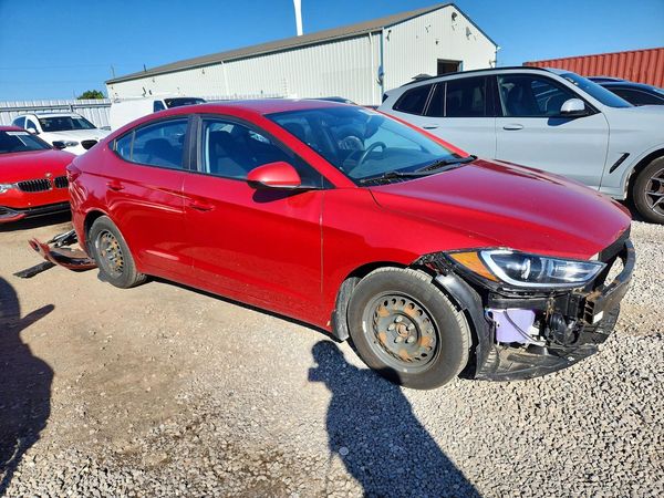 2017 HYUNDAI ELANTRA SE Base — Passenger 3/4