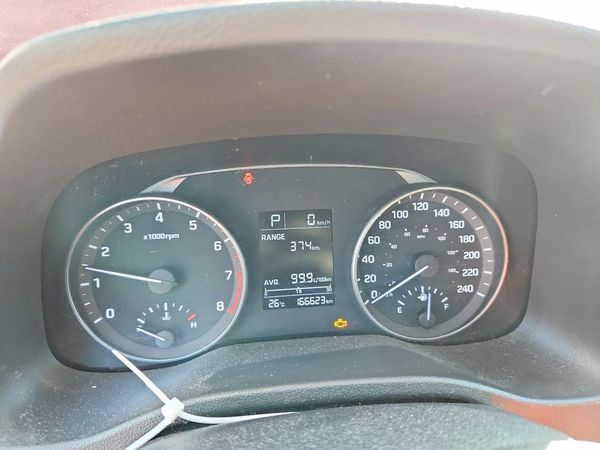 2017 HYUNDAI ELANTRA SE Base — ODOM