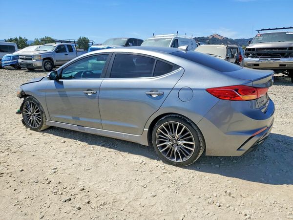 2018 HYUNDAI ELANTRA