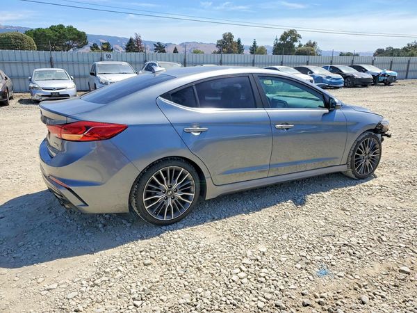 2018 HYUNDAI ELANTRA