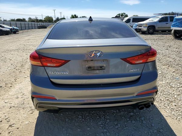 2018 HYUNDAI ELANTRA