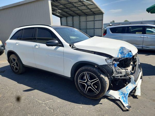 2021 MERCEDES-BENZ GLC GLC300