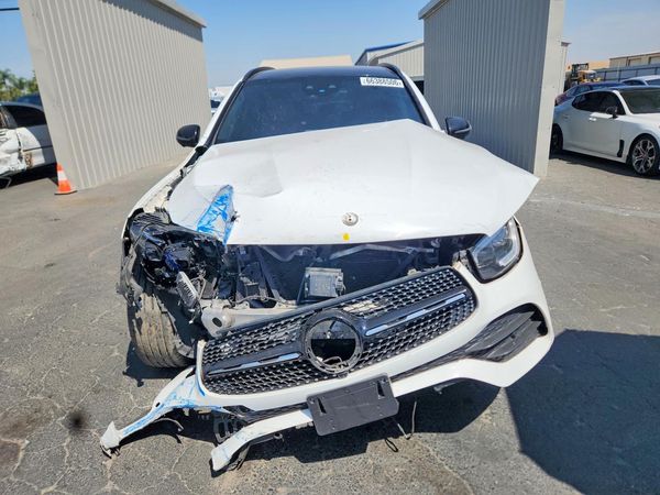 2021 MERCEDES-BENZ GLC GLC300