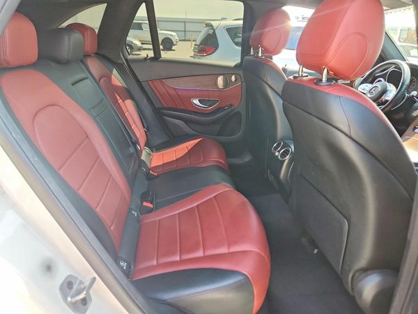 2021 MERCEDES-BENZ GLC GLC300