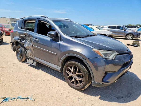 2017 TOYOTA RAV4 SE