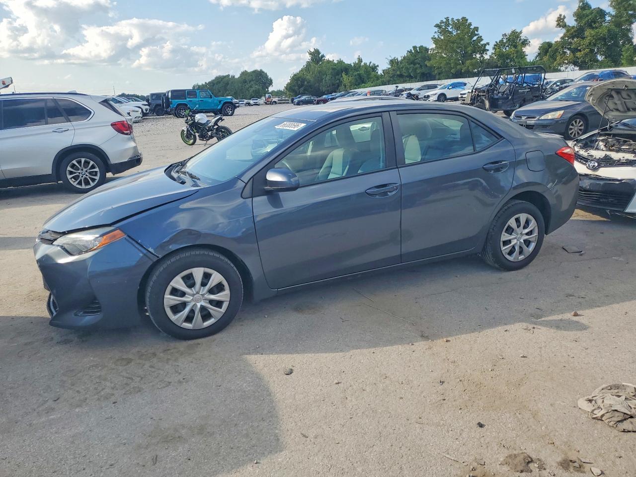 2017 TOYOTA COROLLA