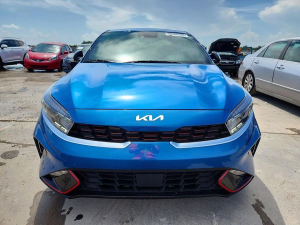 2024 KIA FORTE GT Line