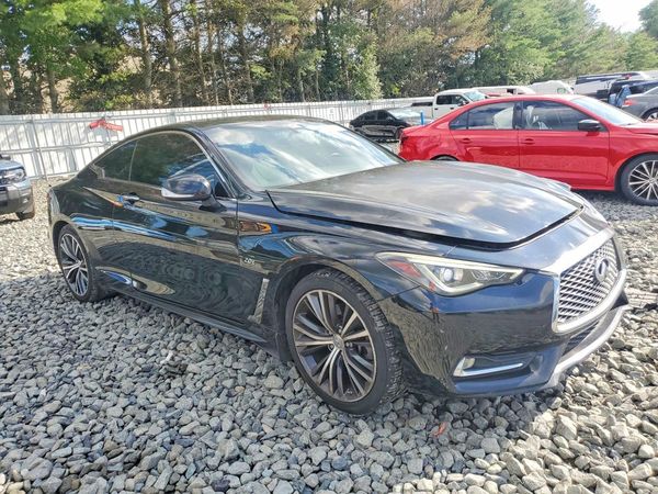 2017 INFINITI Q60