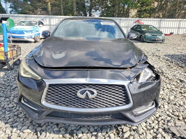 2017 INFINITI Q60