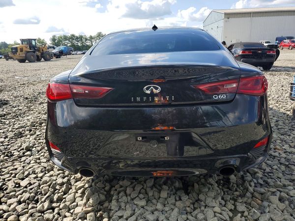 2017 INFINITI Q60