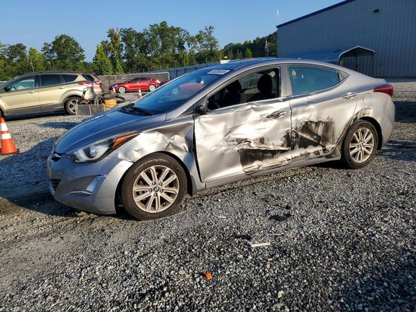 2015 HYUNDAI ELANTRA