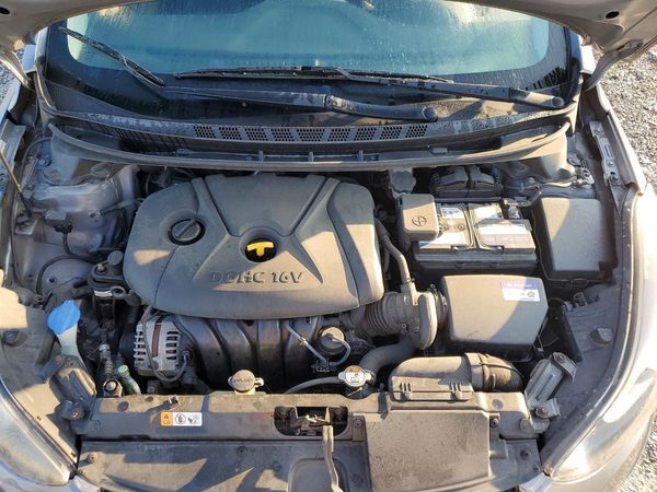 2015 HYUNDAI ELANTRA