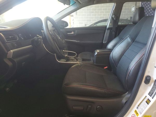 2015 TOYOTA CAMRY