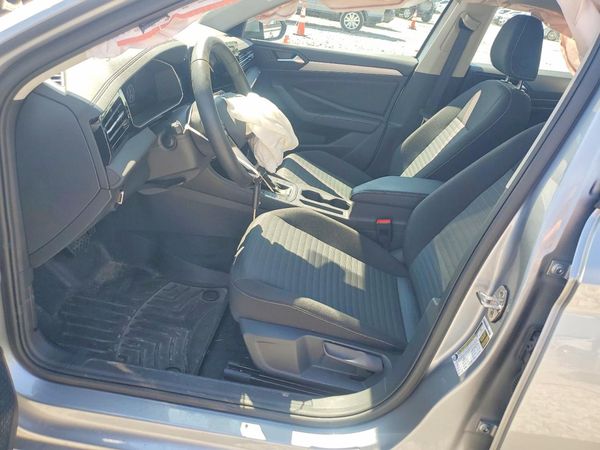 2025 VOLKSWAGEN JETTA