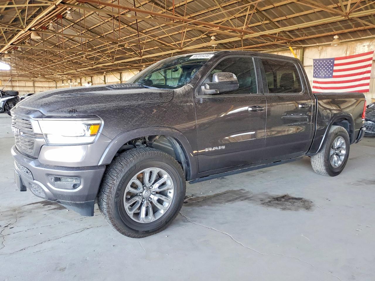 2019 RAM 1500 Laramie — Front 3/4