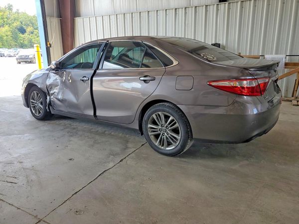2015 TOYOTA CAMRY