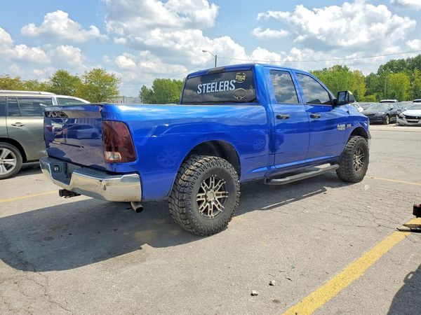 2016 RAM 1500 ST
