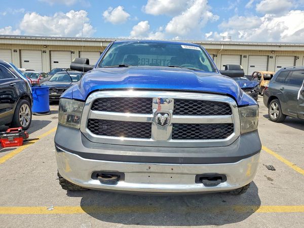 2016 RAM 1500 ST