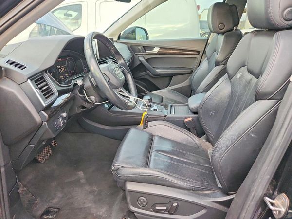 2019 AUDI Q5 quattro Prestige