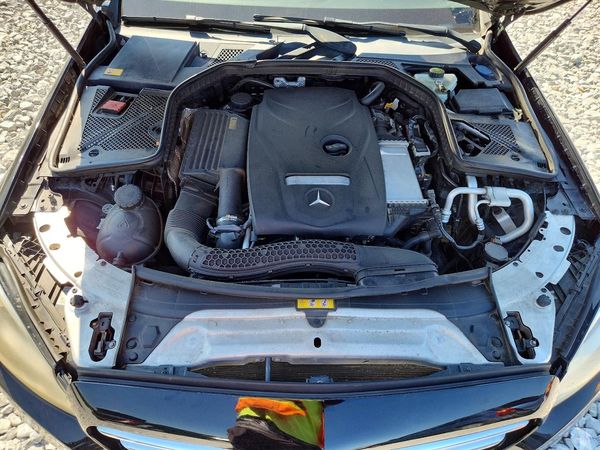 2015 MERCEDES-BENZ C Base