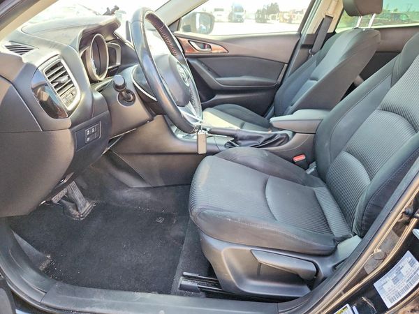 2015 MAZDA 3 Touring/GS