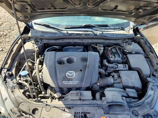 2015 MAZDA 3 Touring/GS
