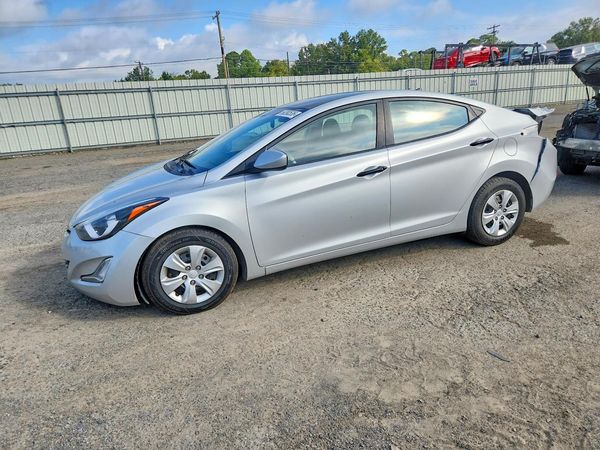 2016 HYUNDAI ELANTRA