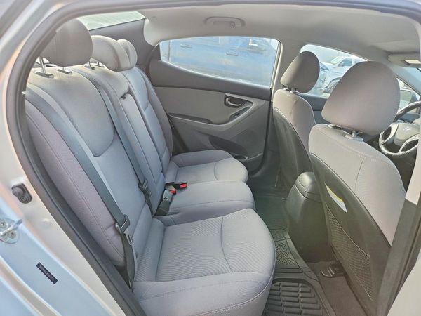 2016 HYUNDAI ELANTRA