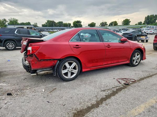 2012 TOYOTA CAMRY