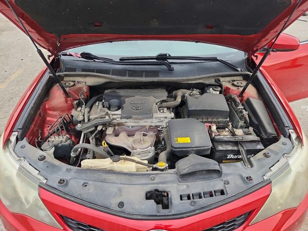 2012 TOYOTA CAMRY