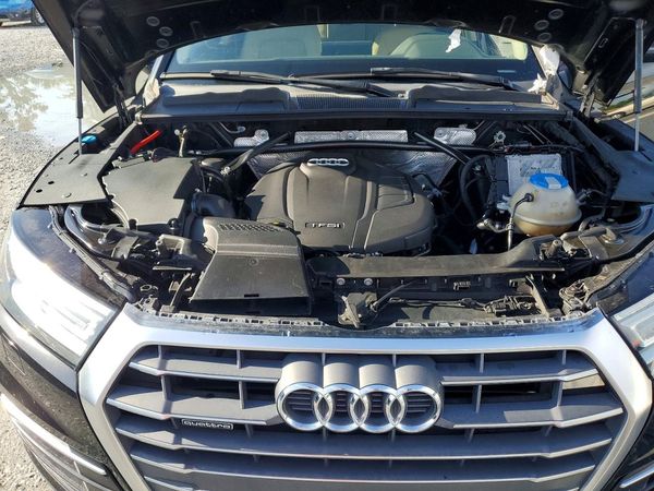 2018 AUDI Q5 quattro Premium